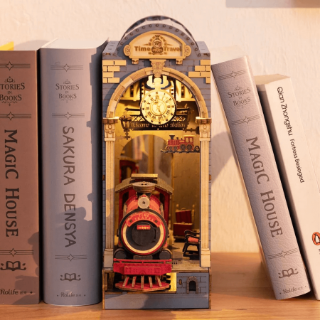 ROBOTIME Book Nook Maison de Poupée en Bois, DIY Miniature, Modèle