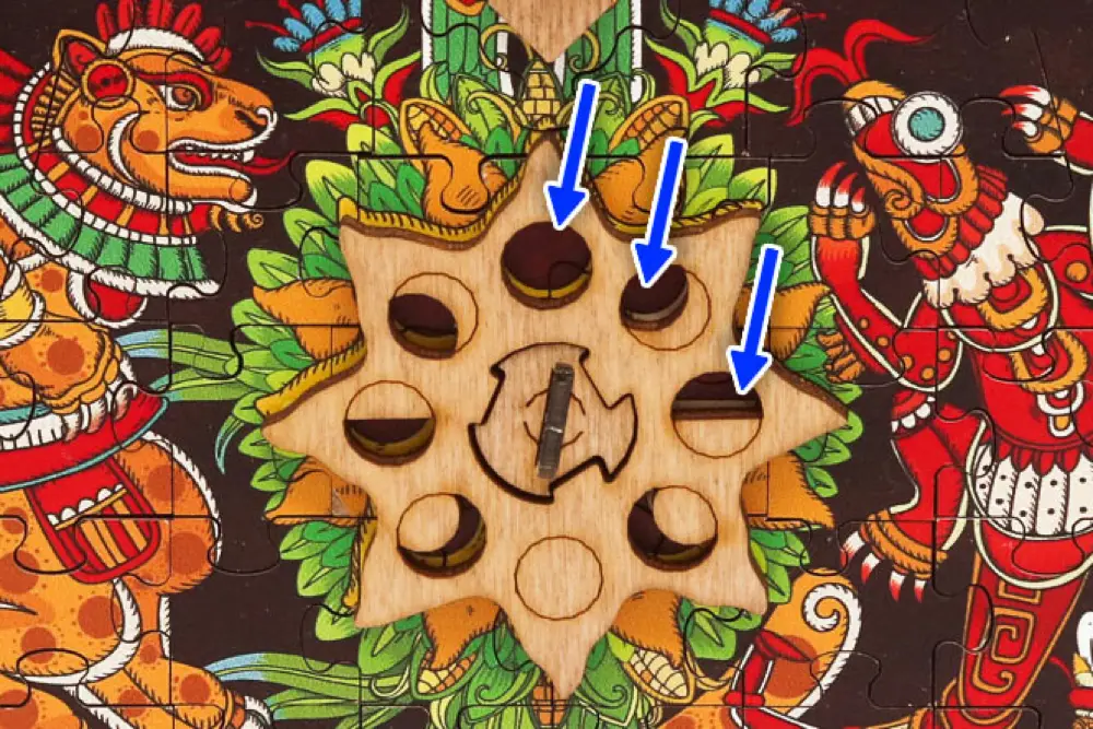 CLUEPUZZLE : Pyramide du Soleil