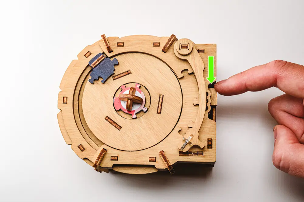 CluePuzzle Tourne-disque : indices et solution – Solution – Ouvrir sans résoudre
